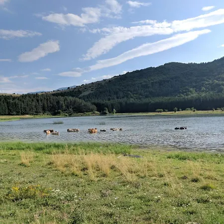 Lake Bungalows Glamoc Camping